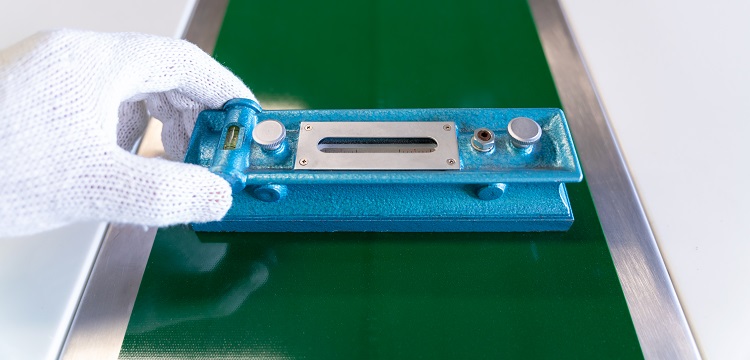 成分分析檢測常規(guī)檢測項目周期辦理?成分分析檢測的流程及注意事項